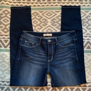 No boundaries skinny jeans